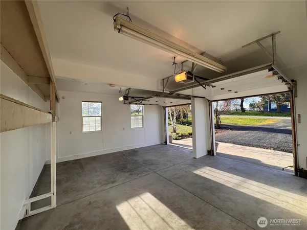 $450,000 | 315 North Spangle Avenue, Spangle, WA 99031