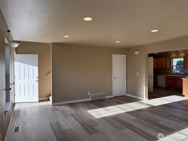$450,000 | 315 North Spangle Avenue, Spangle, WA 99031