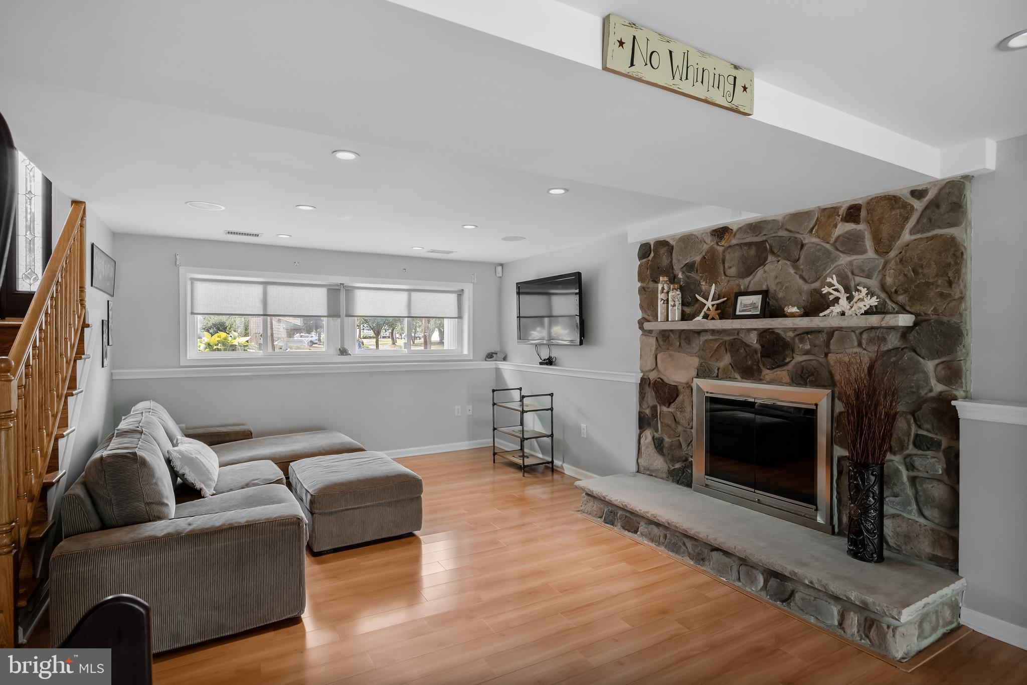 26 Hunter Drive Delran, NJ 08075 - Photo 21 of 36 Family Room