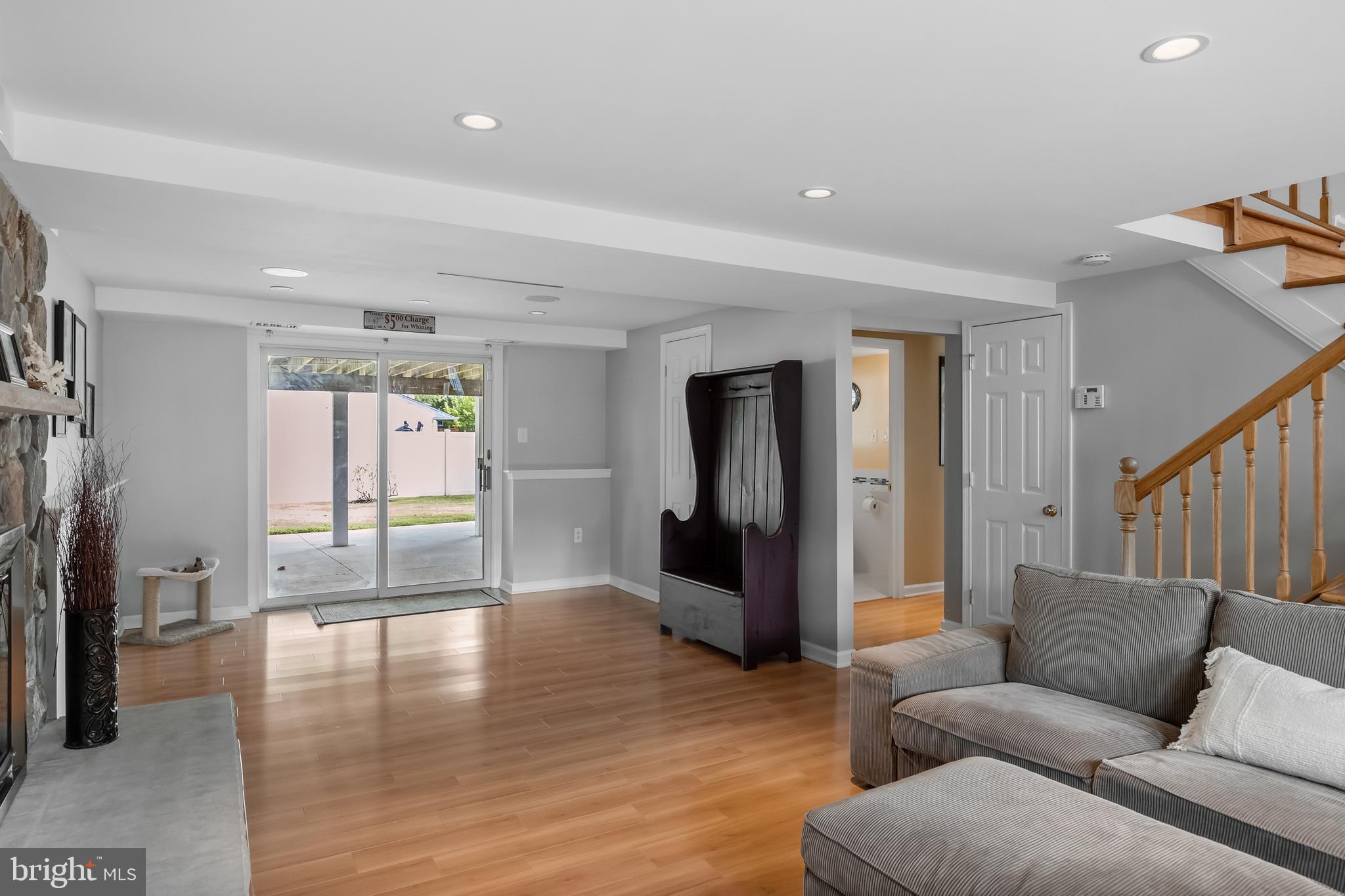 26 Hunter Drive Delran, NJ 08075 - Photo 25 of 36 Family Room