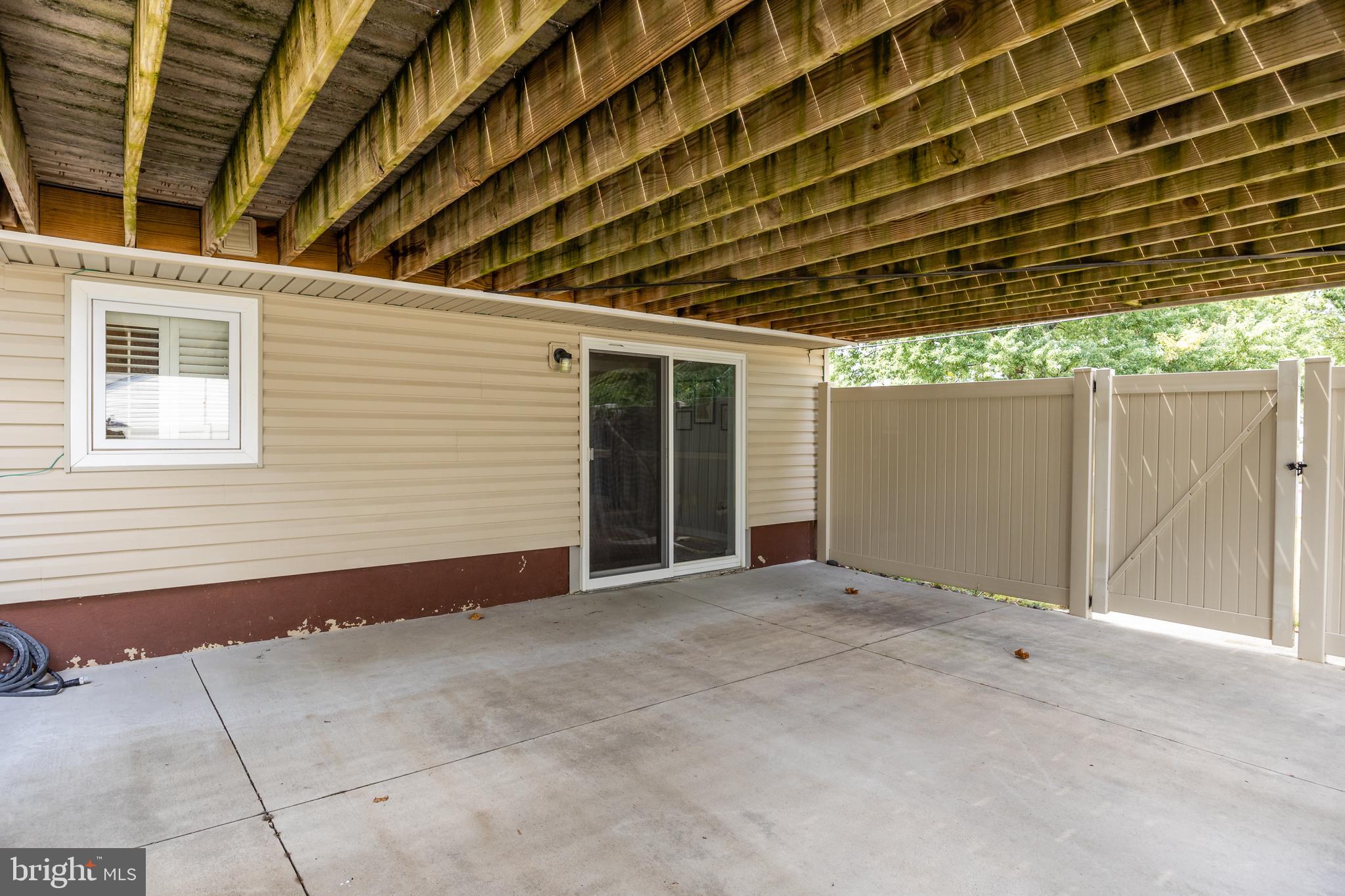 26 Hunter Drive Delran, NJ 08075 - Photo 33 of 36 Patio