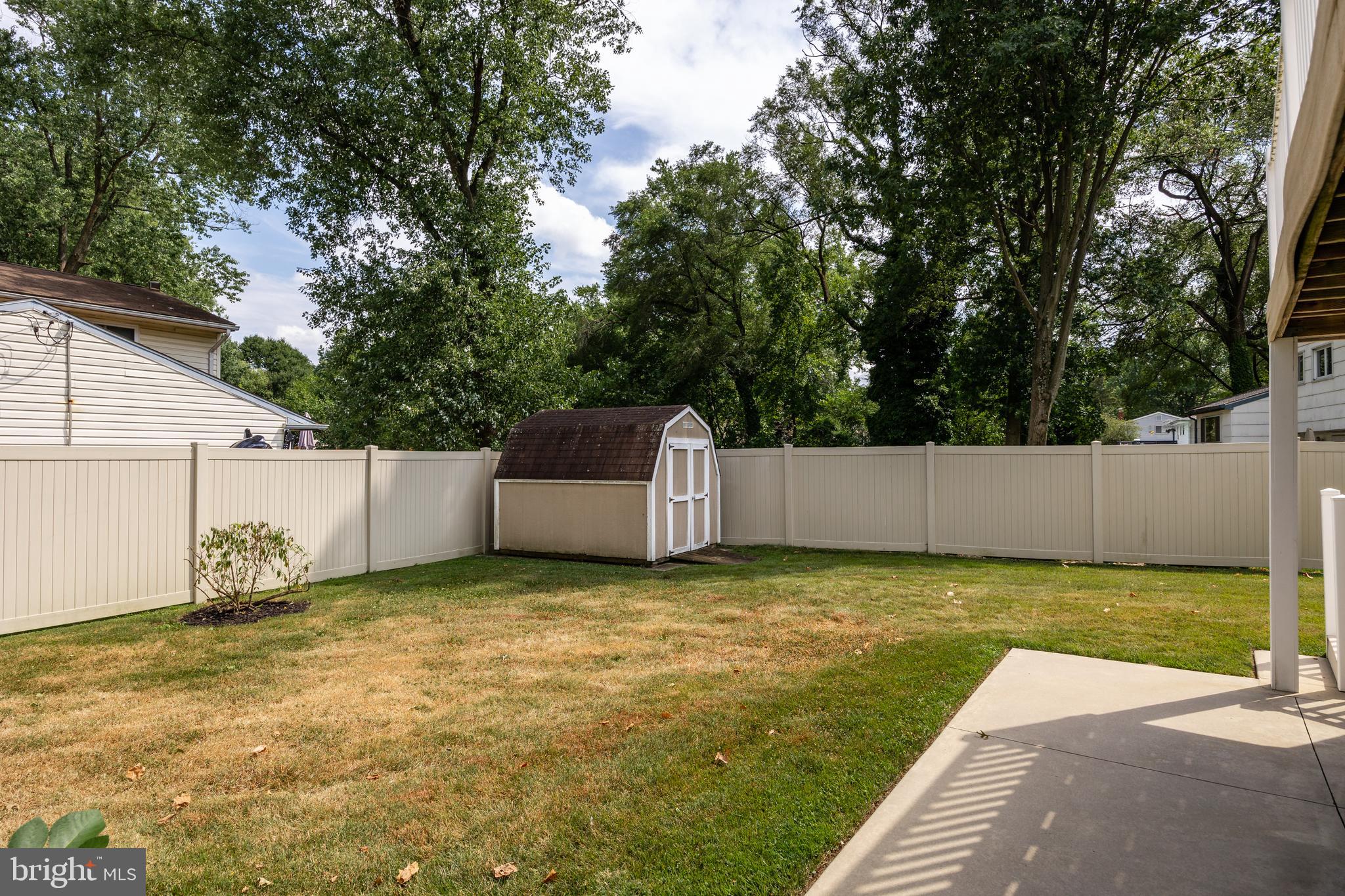 26 Hunter Drive Delran, NJ 08075 - Photo 36 of 36 Backyard