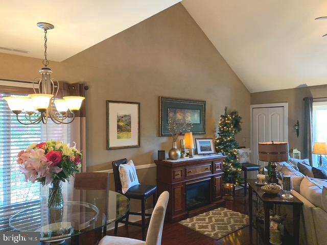 1630 Welsh Road, Unit 60G Philadelphia, PA 19115 - Photo 16 of 54 Great Room