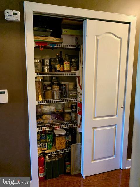 1630 Welsh Road, Unit 60G Philadelphia, PA 19115 - Photo 27 of 54 Main floor Pantry