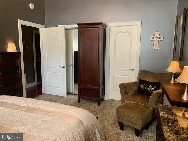 1630 Welsh Road, Unit 60G Philadelphia, PA 19115 - Photo 40 of 54 Primary Bedroom