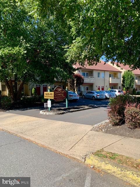 1630 Welsh Road, Unit 60G Philadelphia, PA 19115 - Photo 48 of 54 Resident Entrance