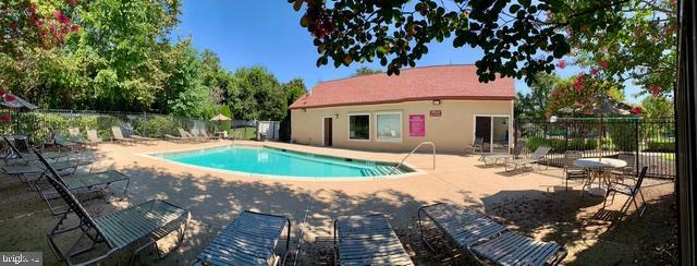 1630 Welsh Road, Unit 60G Philadelphia, PA 19115 - Photo 49 of 54 Community Pool