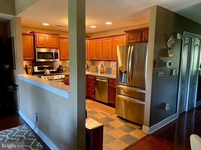 1630 Welsh Road, Unit 60G Philadelphia, PA 19115 - Photo 6 of 54