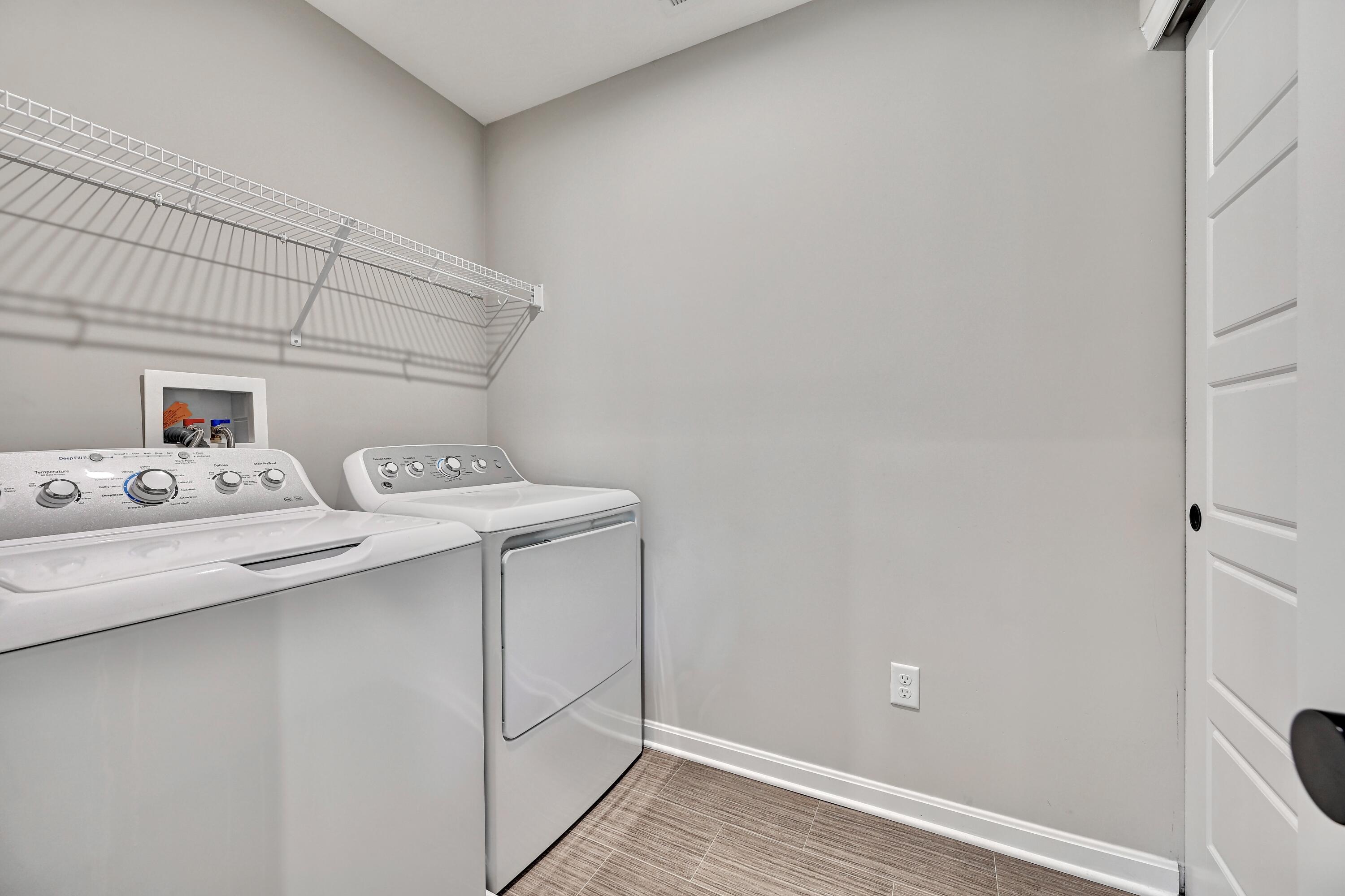 2307 Piazza Ridge Covington, KY 41017 - Photo 25 of 37 DSC_9143_4_5_6_7Interior01