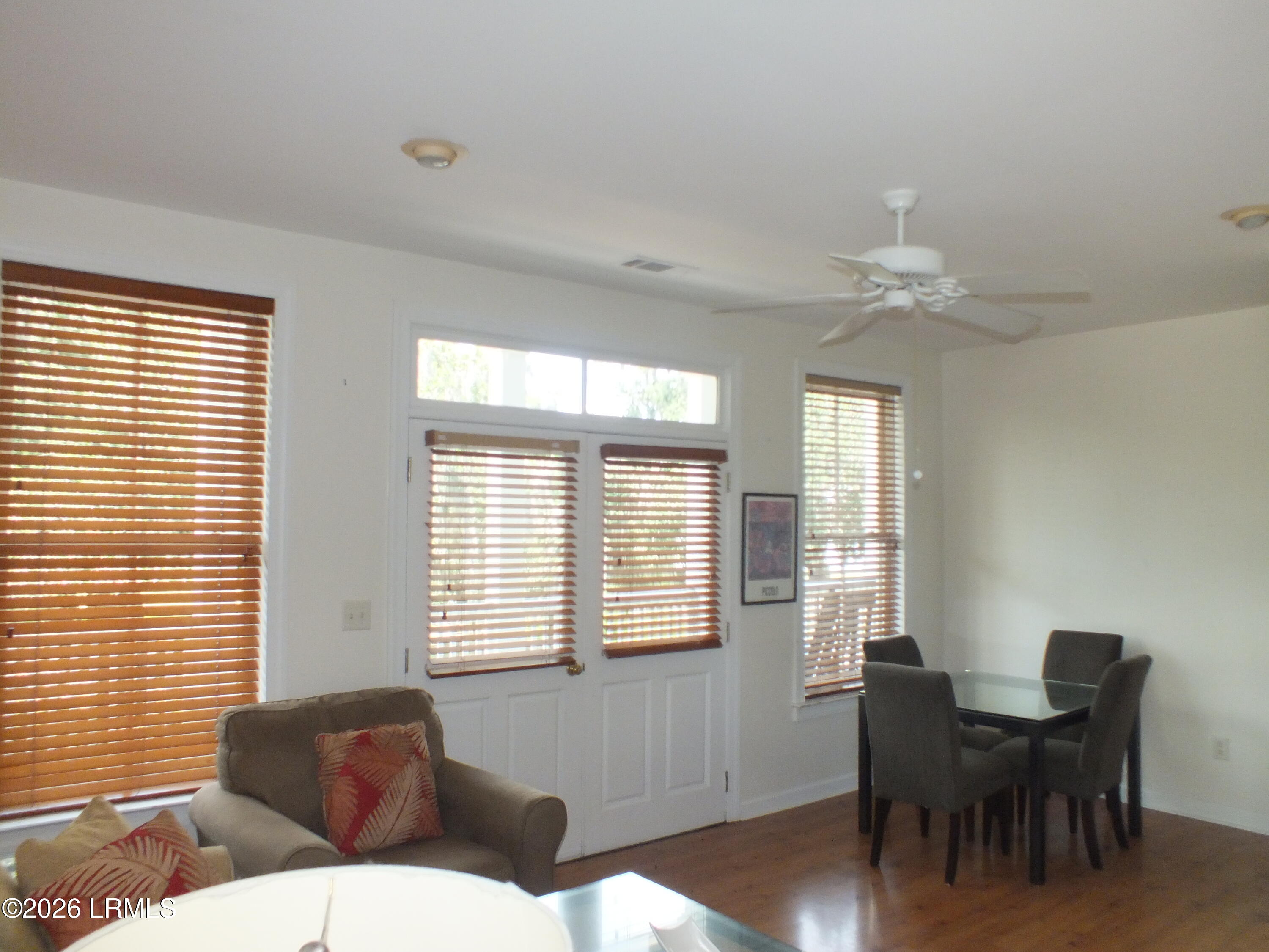 710 Boundary Street, Unit 2D Beaufort, SC 29902 - Photo 5 of 21 DSCF3472
