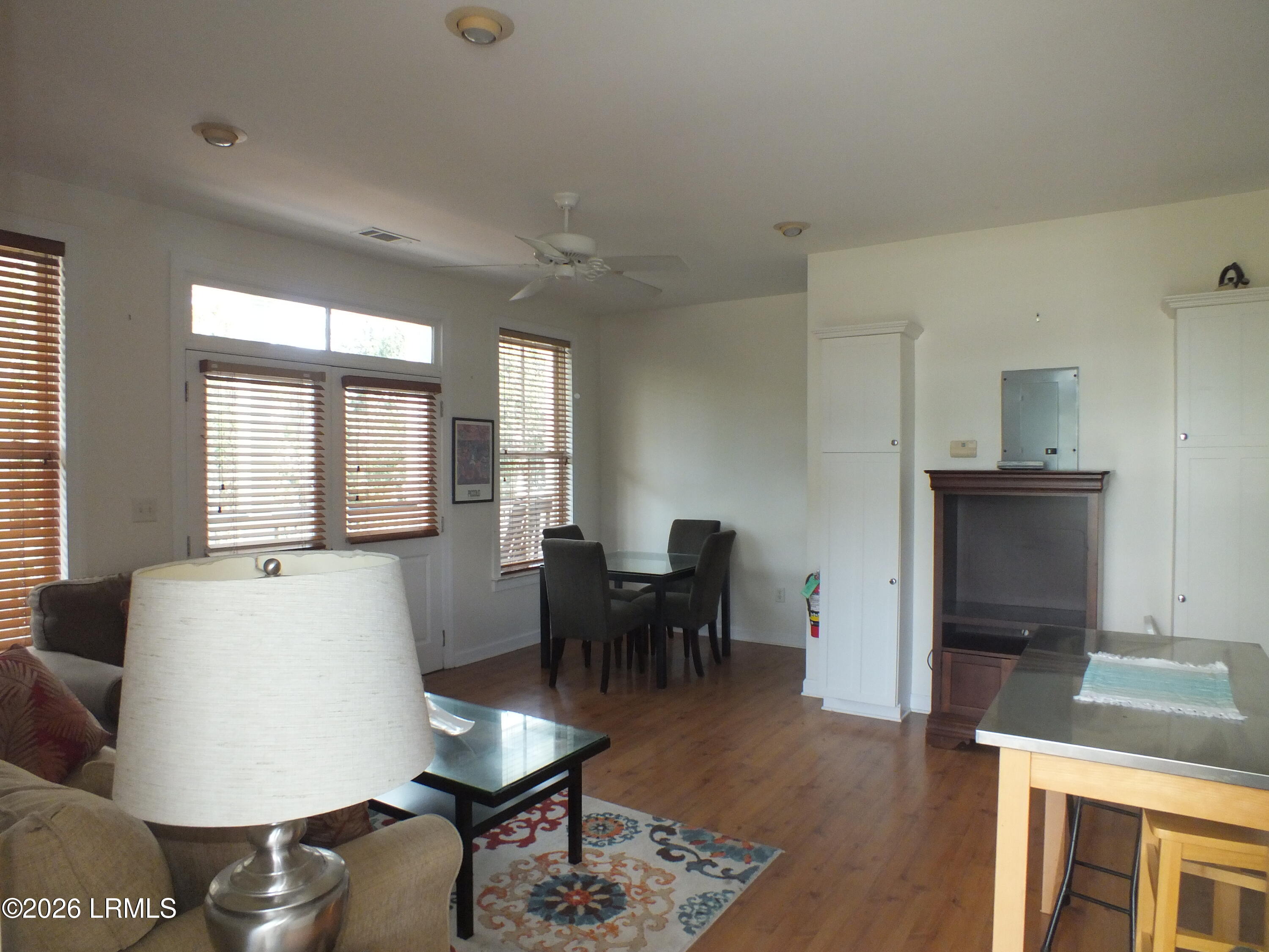 710 Boundary Street, Unit 2D Beaufort, SC 29902 - Photo 7 of 21 DSCF3473