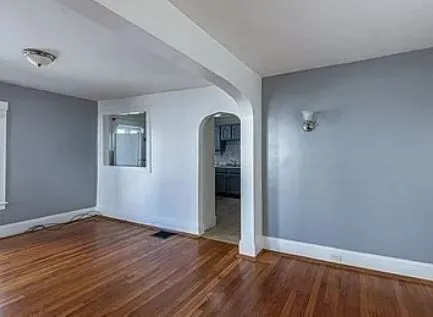 $2,200 | 260 Phillips Avenue, New Bedford, MA 02746