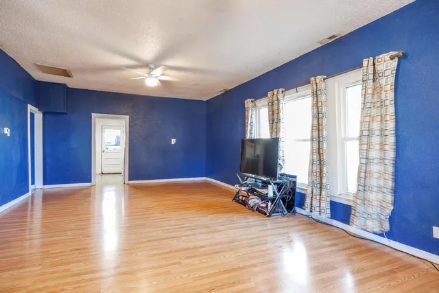 $95,000 | 224 South Lowman Street, Fort Scott, KS 66701