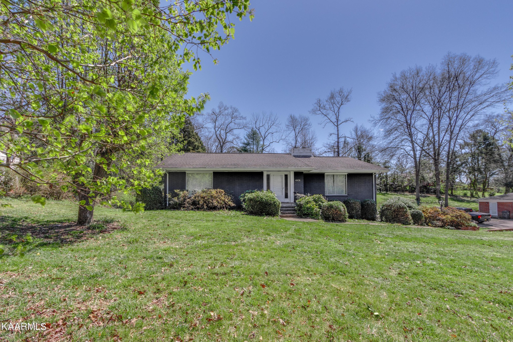 4608 Sunset Road West Knoxville, TN 37914 - Photo 38 of 39 Gallery Image 38