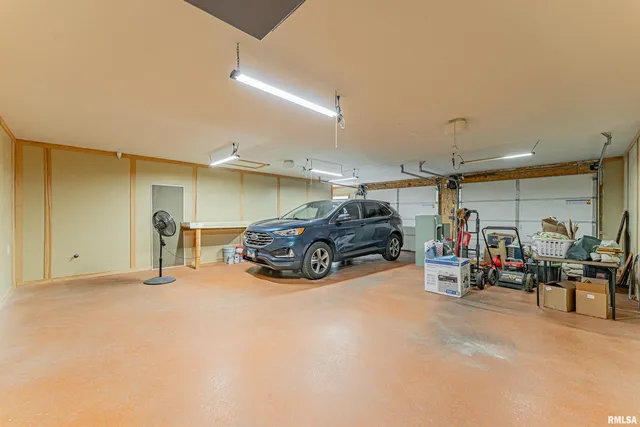 $164,000 | 1311 Broadway Street, Lincoln, IL 62656