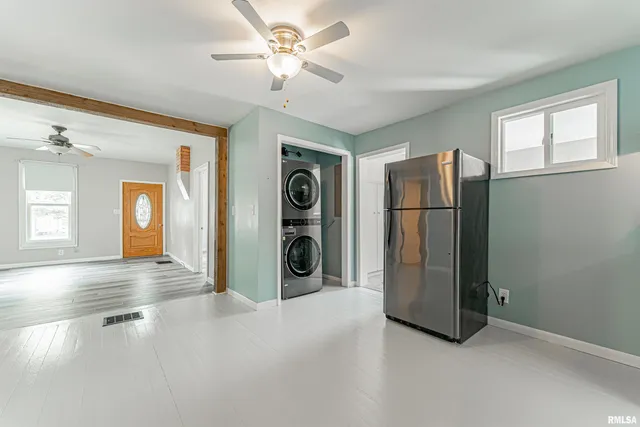 $164,000 | 1311 Broadway Street, Lincoln, IL 62656