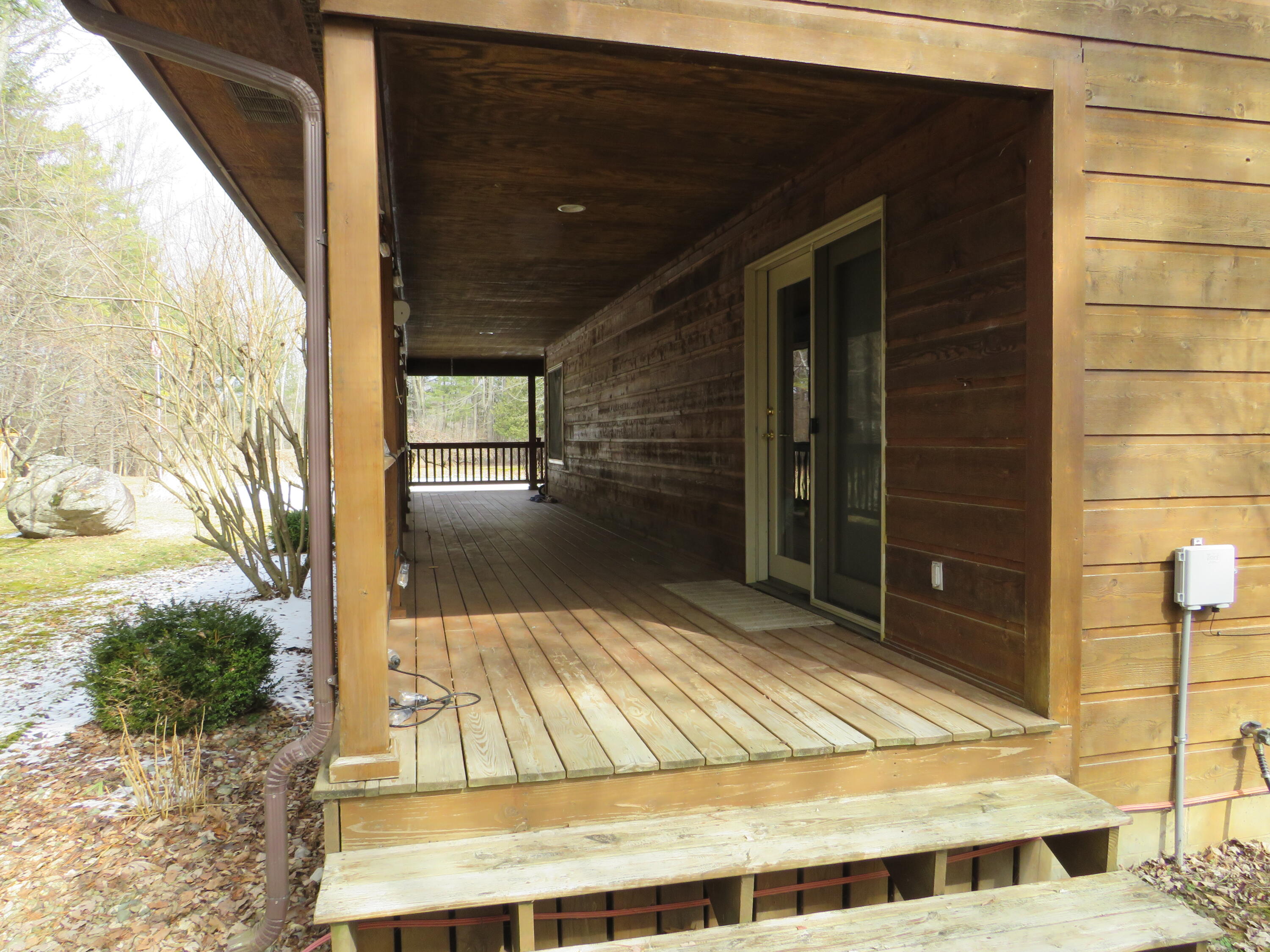 7901 North Lumberjack Road Riverdale, MI 48877 - Photo 5 of 40 IMG_3393