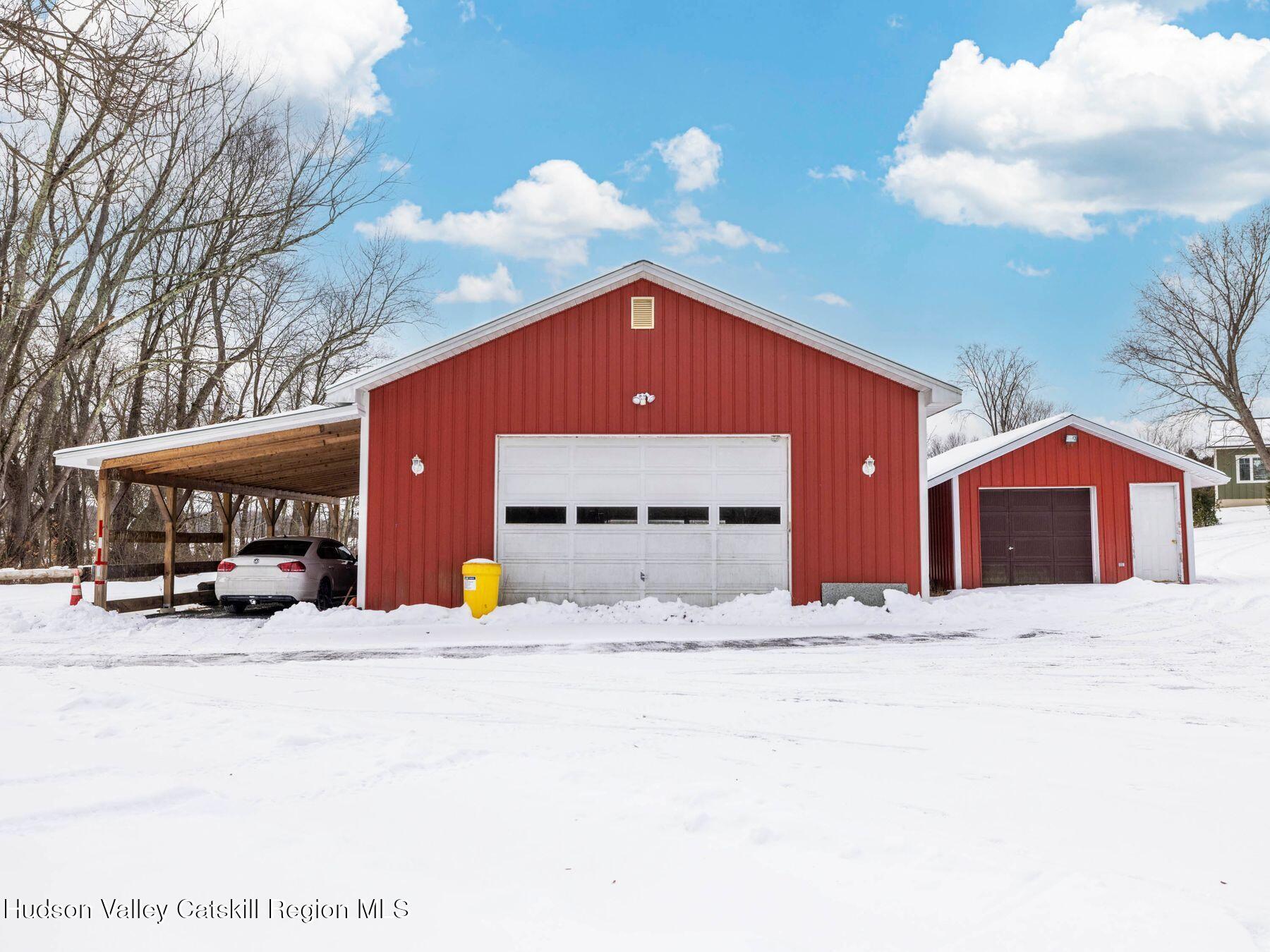 463 Mckinstry Road Gardiner, NY 12525 - Photo 3 of 49 photo_online_003