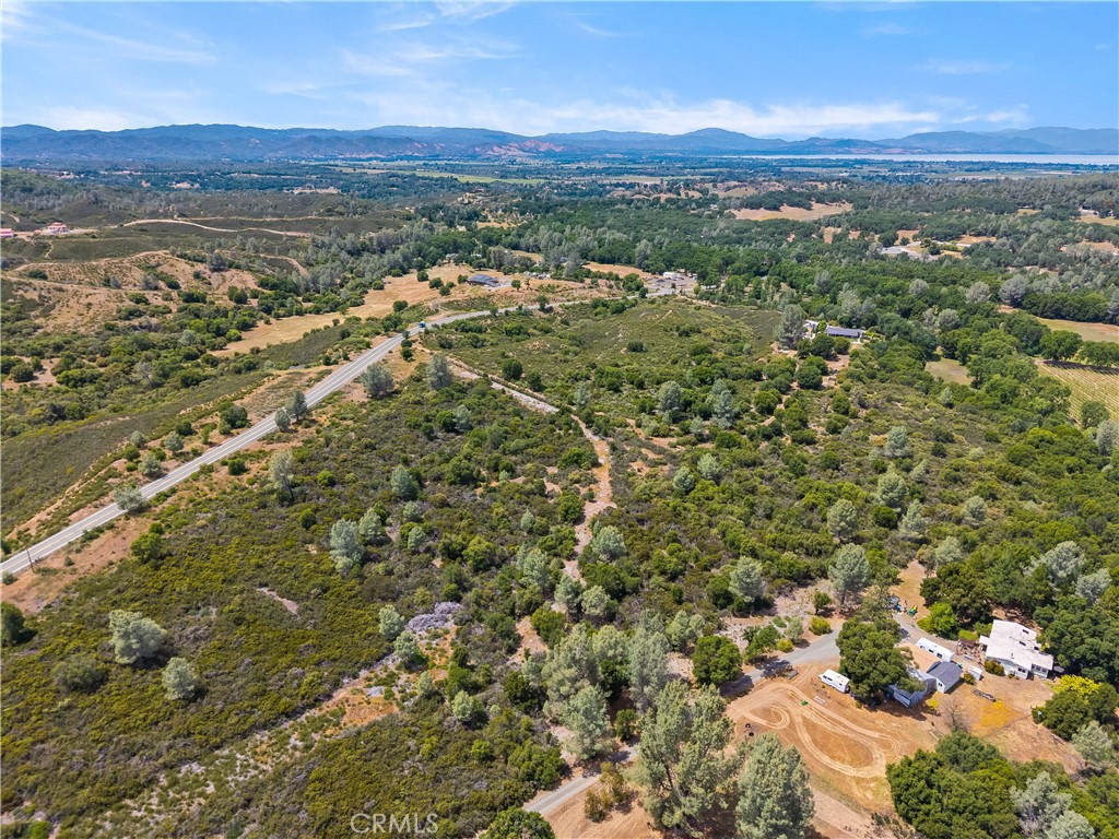 8152 Bottle Rock Road Kelseyville, CA 95451 - Photo 10 of 28 view of city and mountain