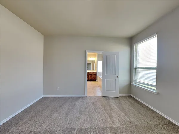 $2,199 | 1212 Ashley Drive, Weatherford, TX 76087