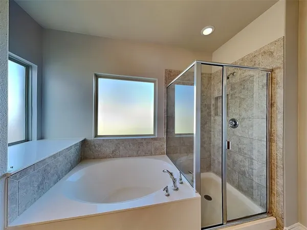 $2,199 | 1212 Ashley Drive, Weatherford, TX 76087