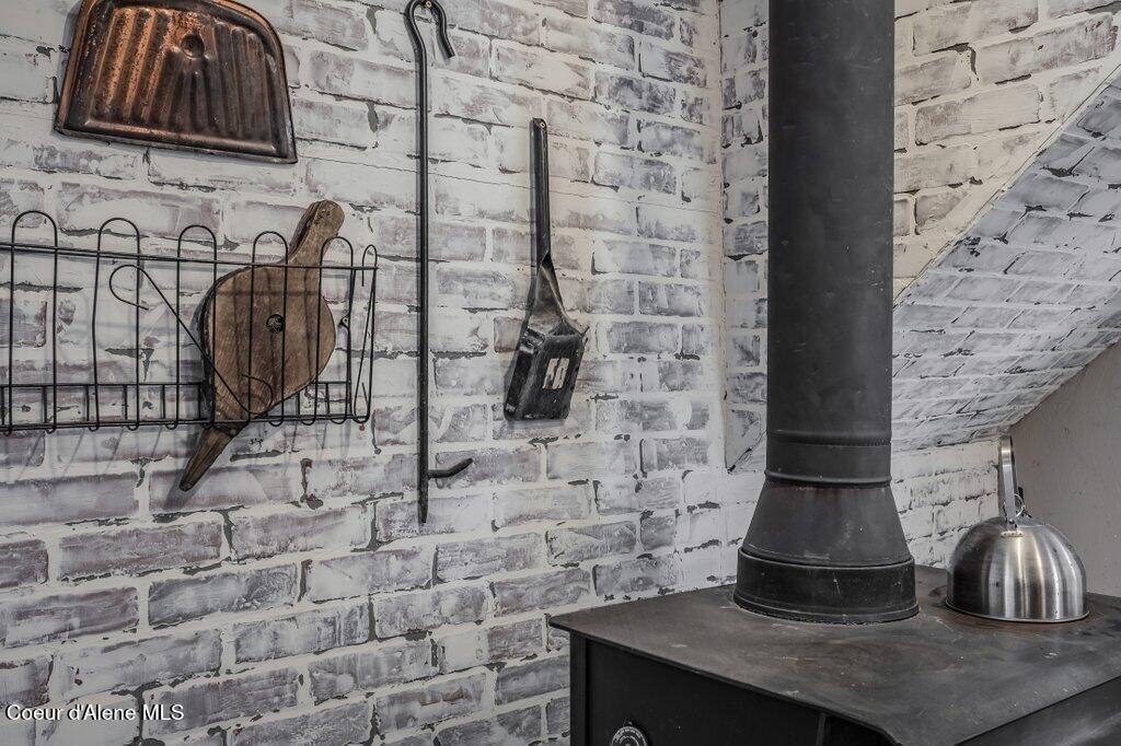 210 5th Avenue Clark Fork, ID 83811 - Photo 19 of 44 --21.jpg-SMALL