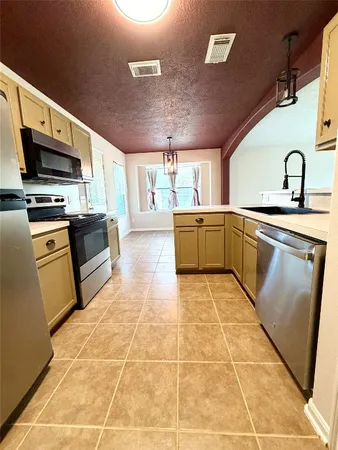 $1,749 | 13952 Buckskin Drive, Willis, TX 77378