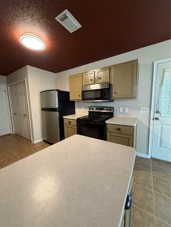 $1,749 | 13952 Buckskin Drive, Willis, TX 77378