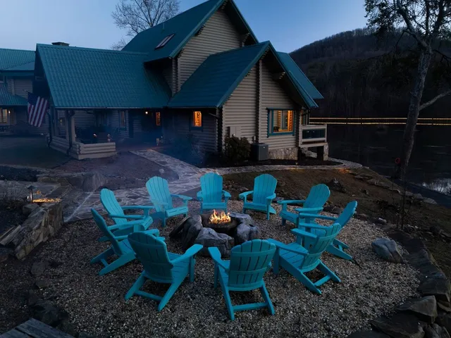 $2,800,000 | 201 Mountainside Parkway, Ellijay, GA 30536