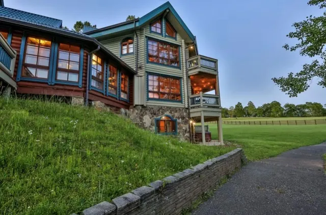 $2,800,000 | 201 Mountainside Parkway, Ellijay, GA 30536