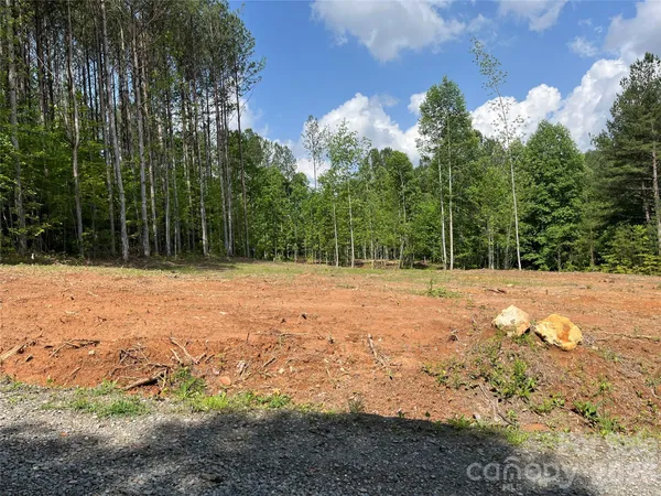 $80,000 | 502 Landing Drive, Murphy, NC 28906