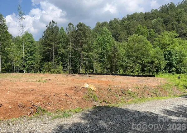$80,000 | 502 Landing Drive, Murphy, NC 28906