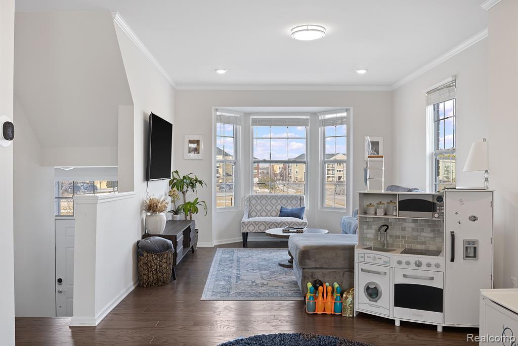 49549 Cherry Hill Road Canton, MI 48188 - Photo 4 of 36 Gallery Image 4