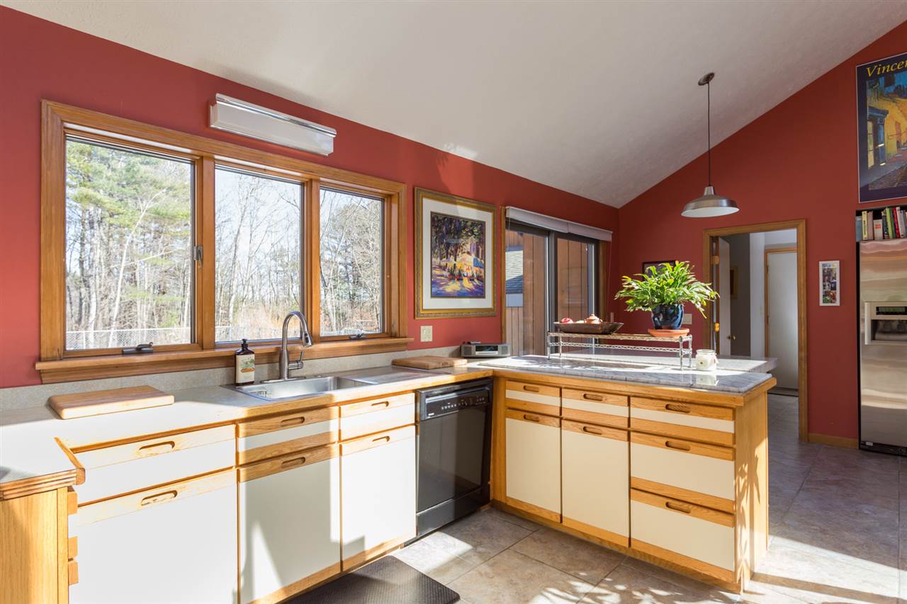 341 Old Garrison Road Dover, NH 03820 - Photo 18 of 38
