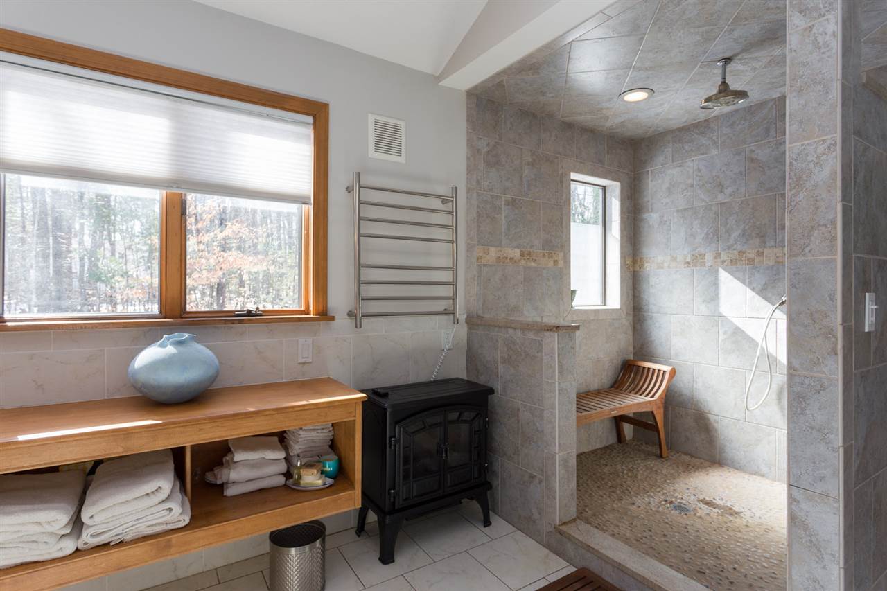 341 Old Garrison Road Dover, NH 03820 - Photo 23 of 38