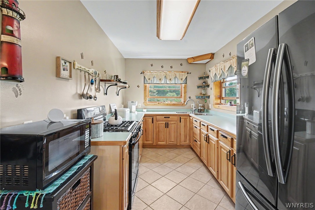 9165 Point Peter Road Persia, NY 14070 - Photo 10 of 44 Gallery Image 10
