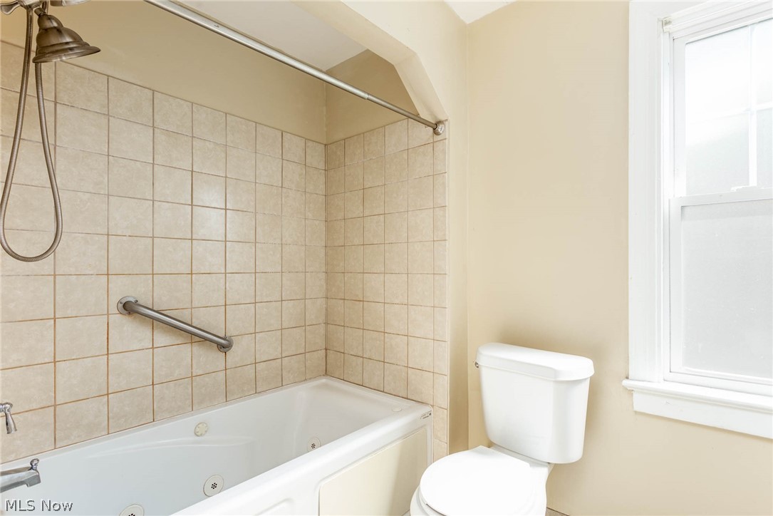 3815 Tremont Road Cleveland Heights, OH 44121 - Photo 20 of 31