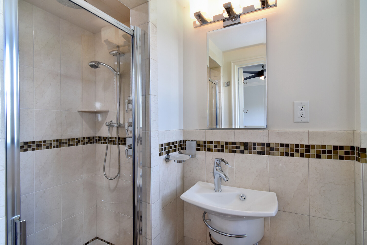 750 Kappock Street, Unit 807 Bronx, NY 10463 - Photo 19 of 28 a bathroom with a sink toilet and shower