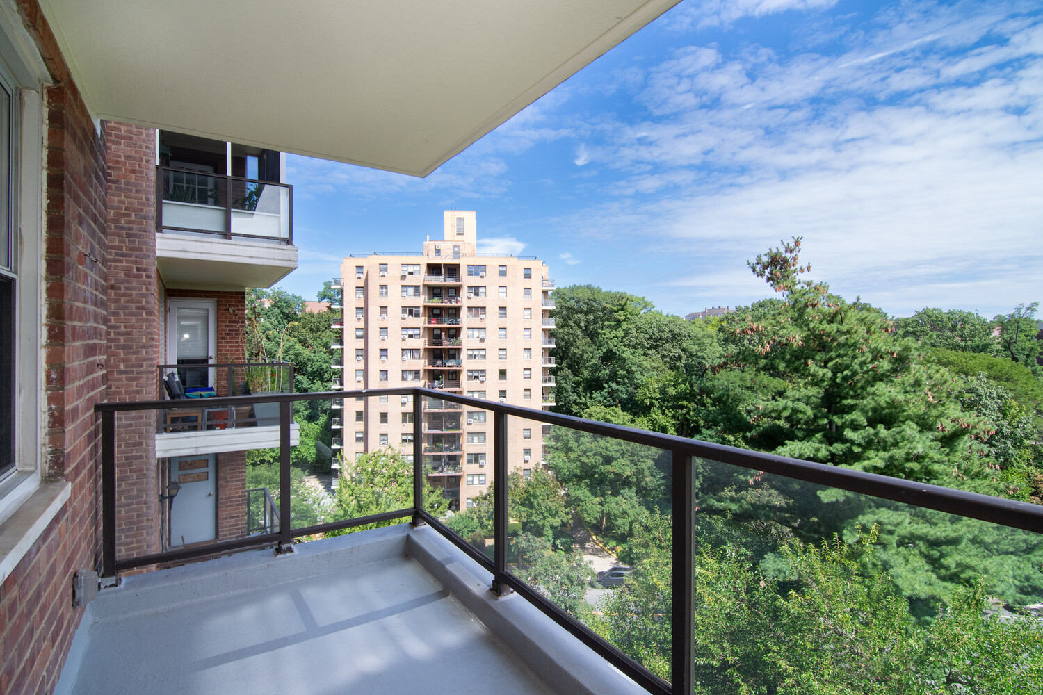 750 Kappock Street, Unit 807 Bronx, NY 10463 - Photo 21 of 28 a view of balcony with furniture