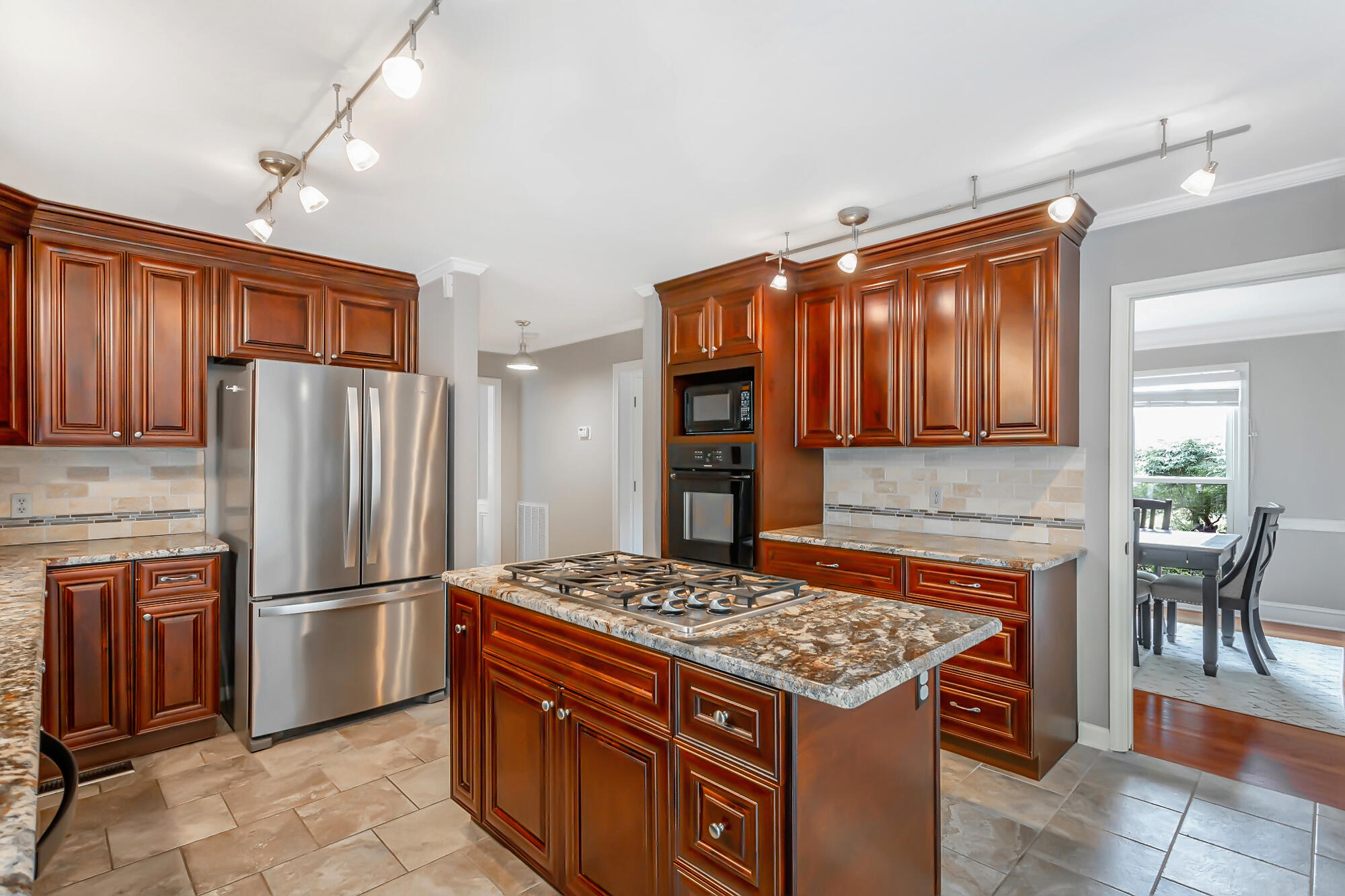 9419 Shadow Point Circle Chattanooga, TN 37421 - Photo 18 of 68 9419 Shadow Point Circle HD-16
