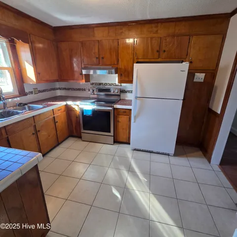 $1,950 | 2969 East Nc 33 West, Greenville, NC 27834