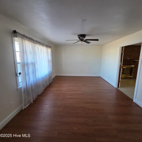 $1,950 | 2969 East Nc 33 West, Greenville, NC 27834