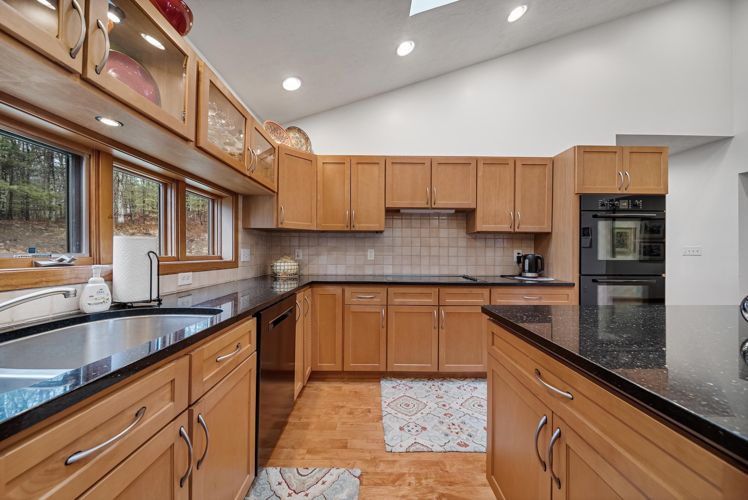 23 Osgood Street Windham, NH 03087 - Photo 5 of 54