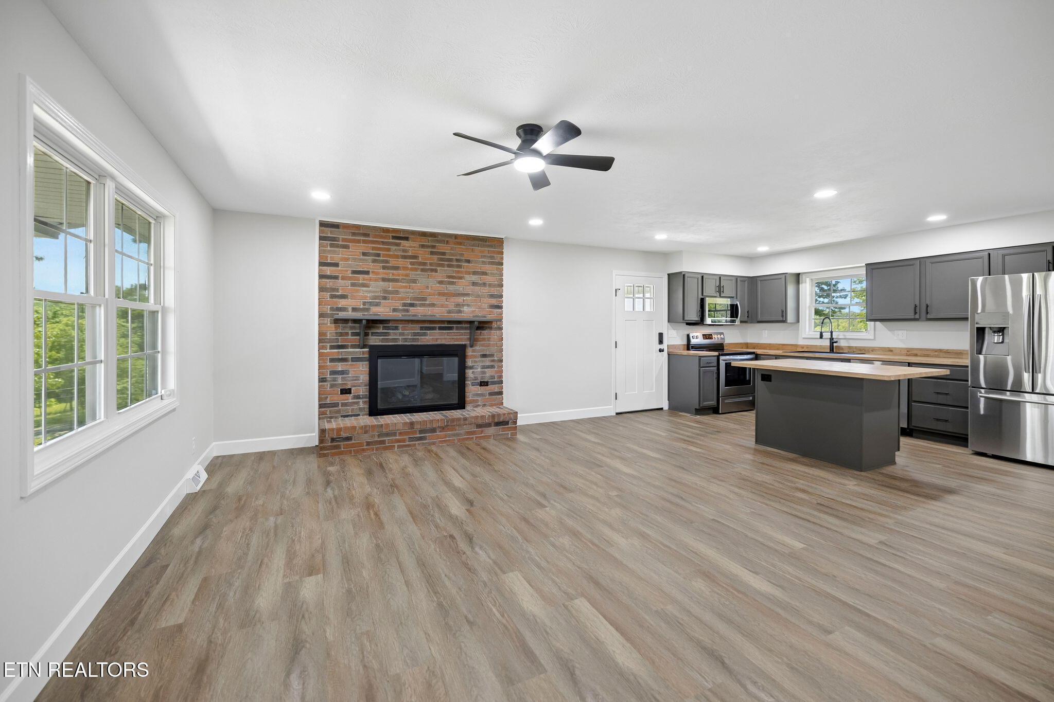 2245 Pinecrest Road Jacksboro, TN 37757 - Photo 8 of 60 8-2245 Pinecrest Rd - 008