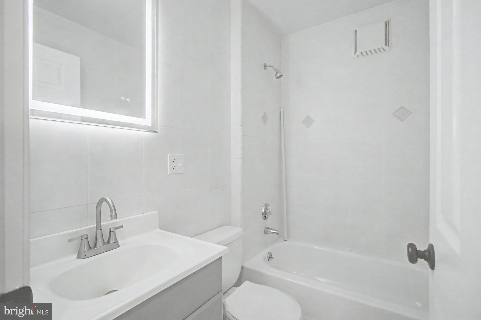 335 Drew Street, Unit 2 Baltimore, MD 21224 - Photo 7 of 23