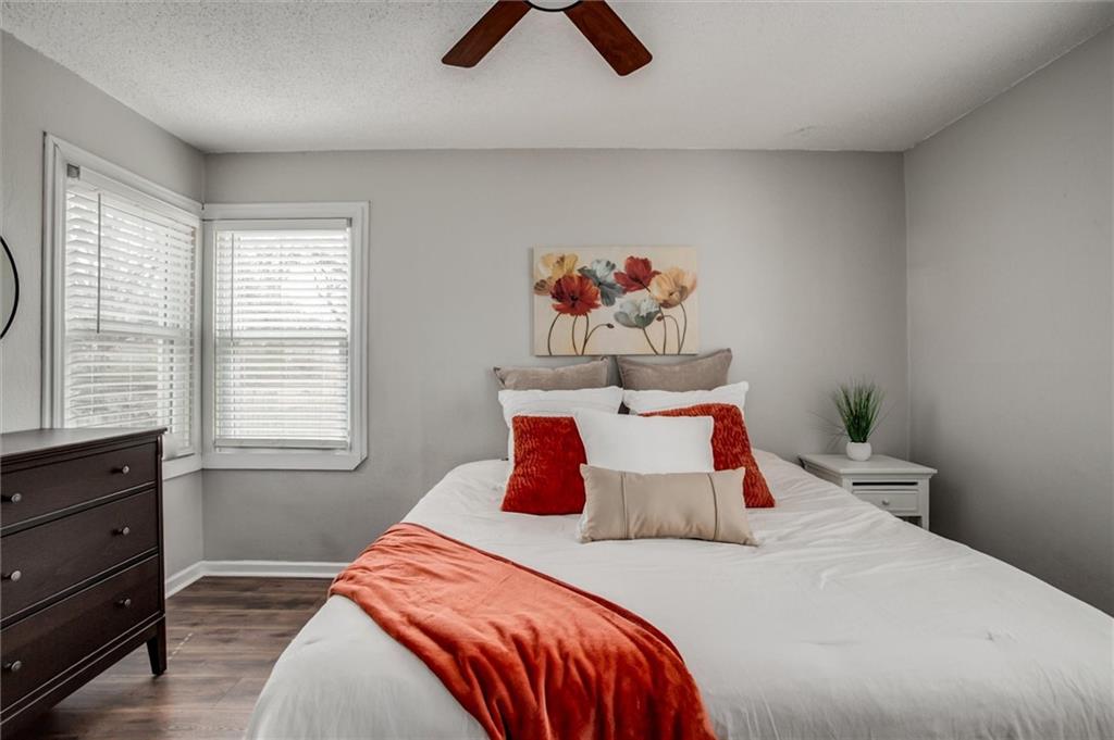 8119 Antioch Road Overland Park, KS 66204 - Photo 12 of 29