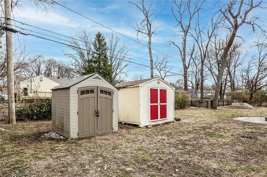 8119 Antioch Road Overland Park, KS 66204 - Photo 26 of 29