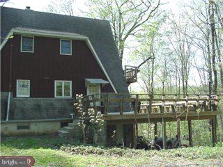 1328 Snyder Road Green Lane, PA 18054 - Photo 3 of 6 Gallery Image 3