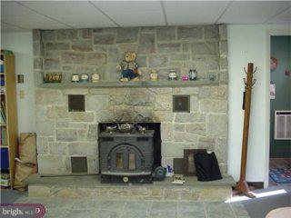 1328 Snyder Road Green Lane, PA 18054 - Photo 5 of 6 Gallery Image 5