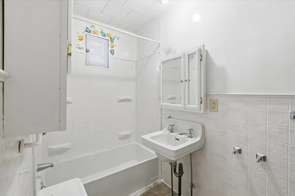 $489,000 | 27-29 Lafountain Street, Burlington, VT 05401